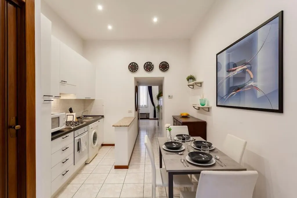 Luxury Loft On The Duomo Wifi & Netflix Apartment Milan